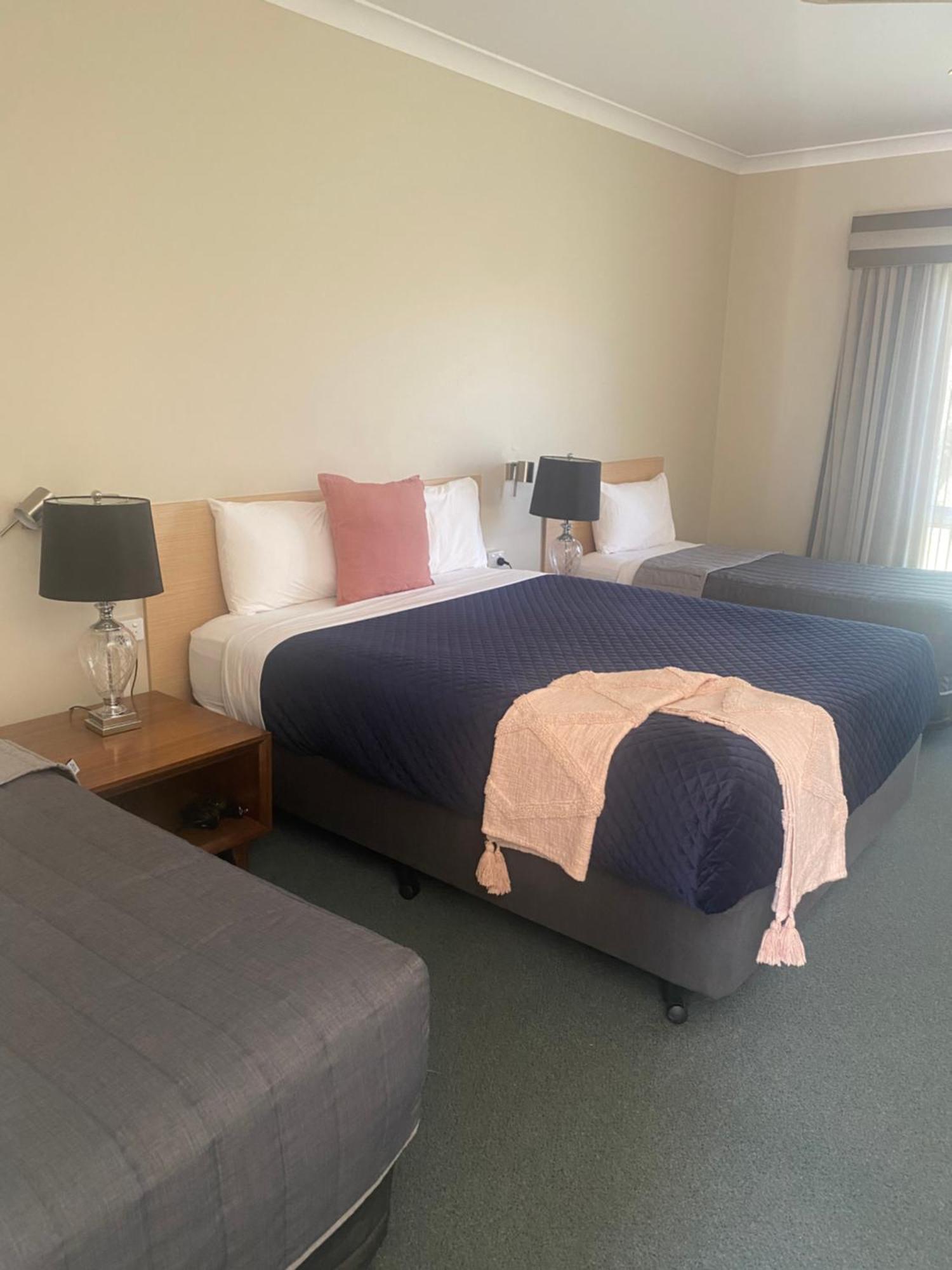 Tumbarumba Motel & Elms Restaurant Luaran gambar