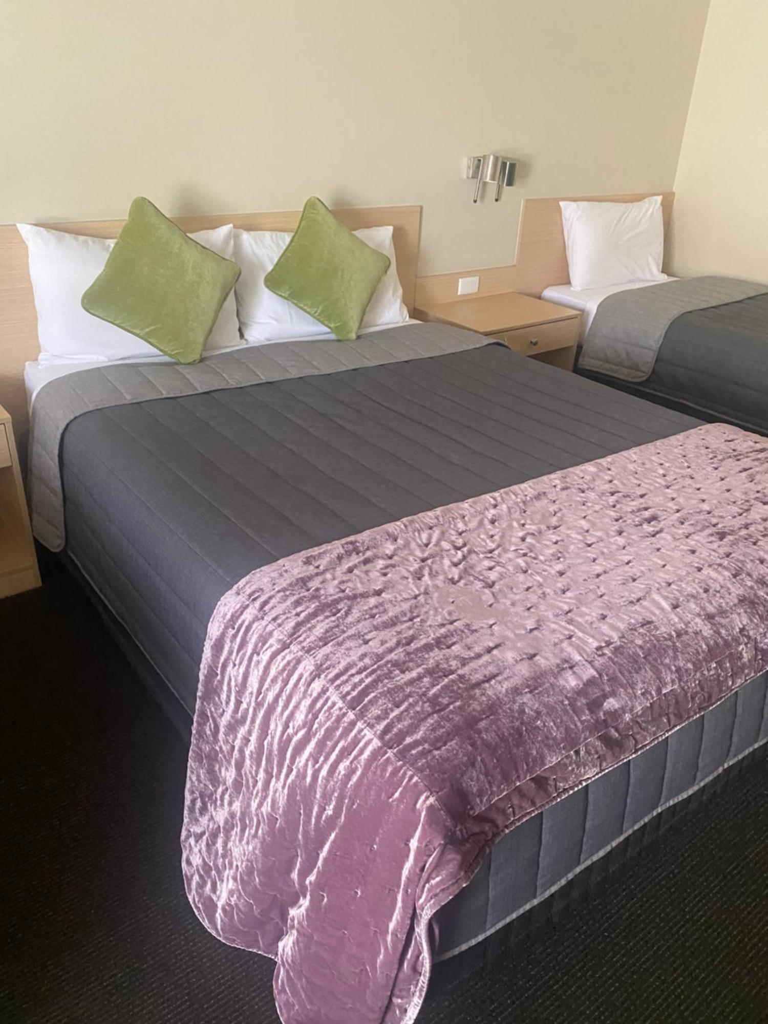 Tumbarumba Motel & Elms Restaurant Luaran gambar