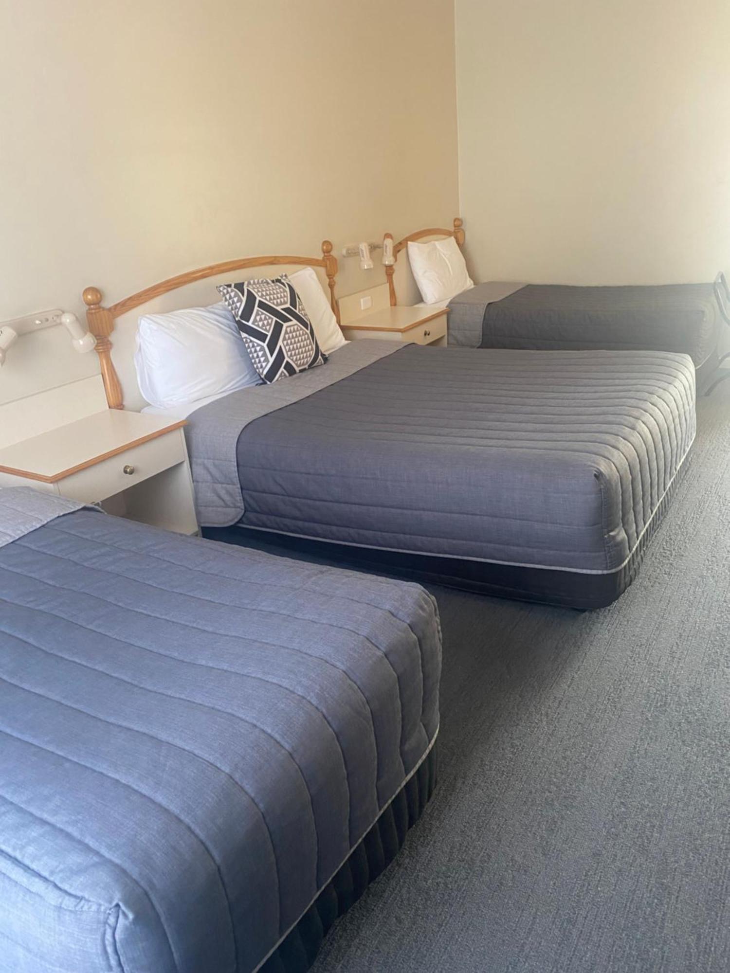 Tumbarumba Motel & Elms Restaurant Luaran gambar
