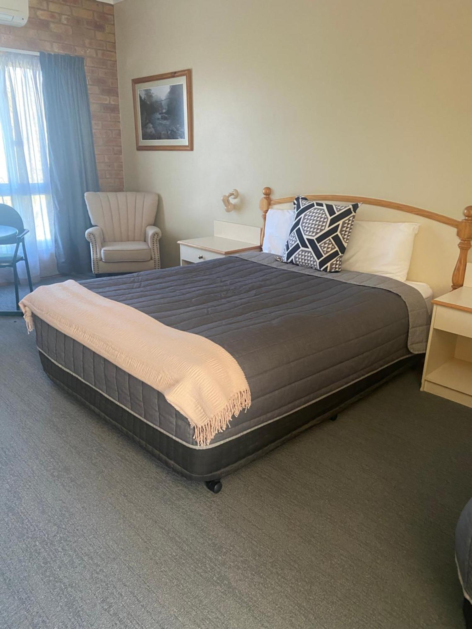 Tumbarumba Motel & Elms Restaurant Luaran gambar